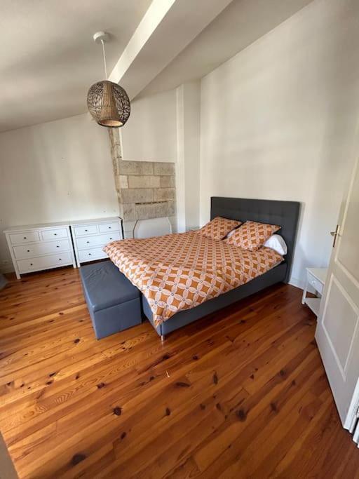 Appartement Au Coeur De Périgueux Buitenkant foto